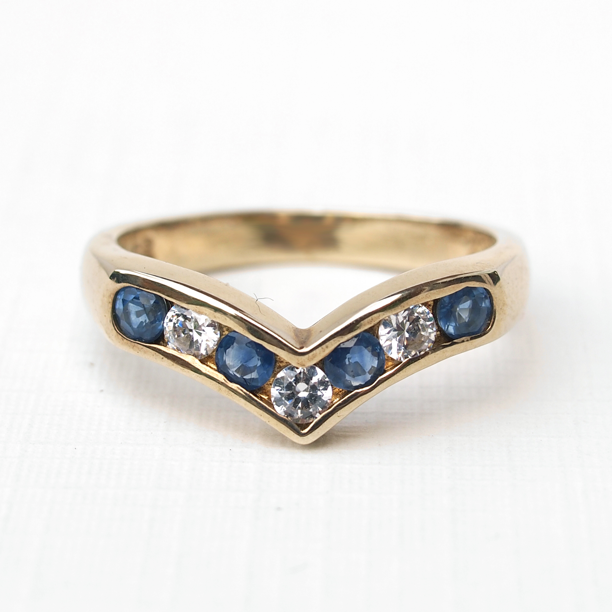 sapphire and diamond wishbone ring