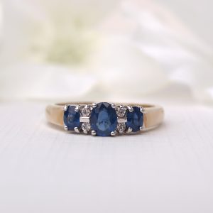 Sapphire trilogy ring